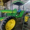 TRACTOR JOHN DEERE - 5705